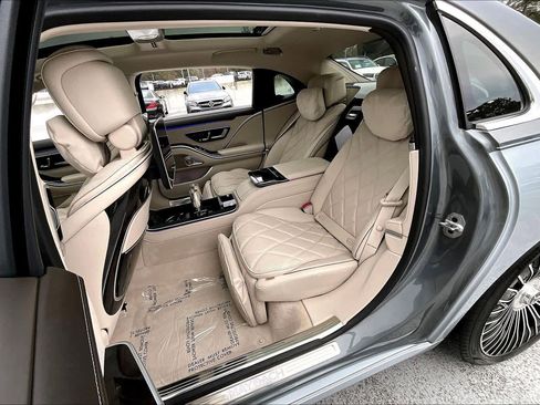 Used 2024 Mercedes-Benz Maybach S 580 Maybach S 580 image 20