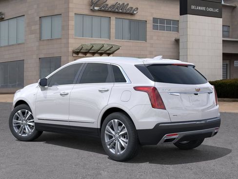 New 2026 Cadillac XT5 Premium Luxury AWD/4WD image 3