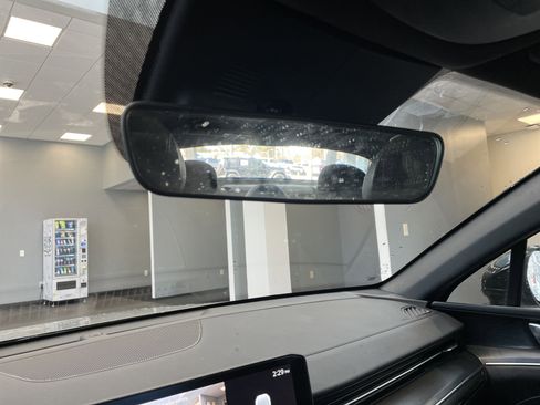 Used 2025 Kia K5 GT-Line w/ GT-Line Premium Package image 33