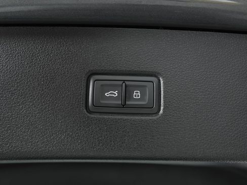 Certified 2023 Audi Q5 2.0T Premium Plus w/ Premium Plus Package image 45