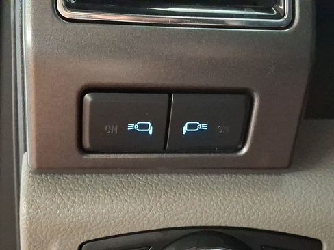 Used 2021 Ford F250 XLT w/ XLT Premium Package image 25