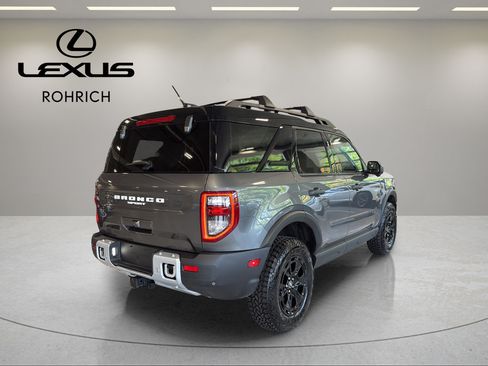 Used 2025 Ford Bronco Sport Badlands w/ Sasquatch Badlands Package AWD/4WD image 6