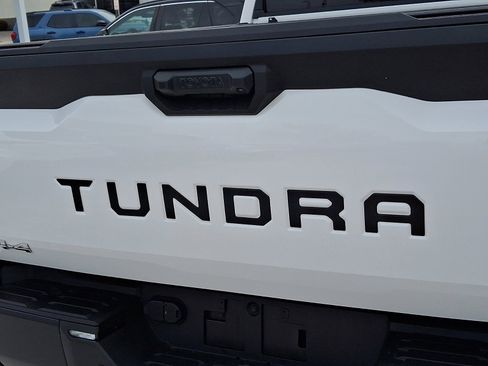 Certified 2025 Toyota Tundra SR5 AWD/4WD image 29