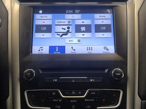 Used 2017 Ford Fusion Energi SE image 25