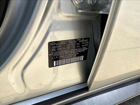 Used 2024 Hyundai Sonata SEL FWD image 30