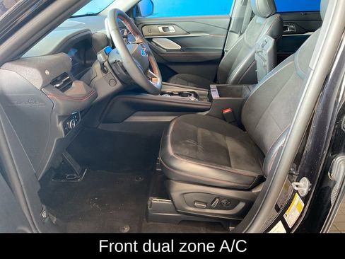 Used 2025 Ford Explorer ST AWD/4WD image 8