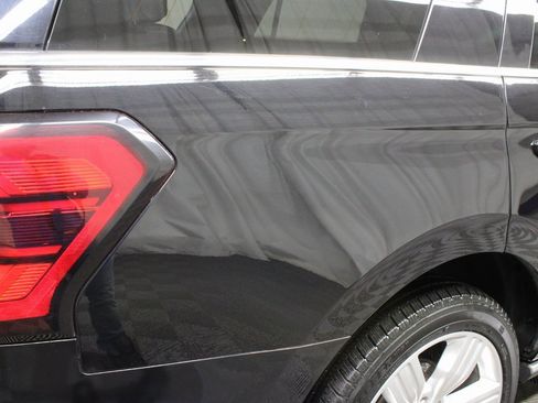 Used 2022 Ford Expedition Platinum image 37