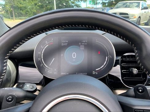 Used 2022 MINI Cooper S image 18