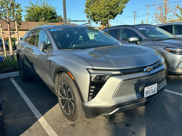 Used 2024 Chevrolet Blazer EV LT AWD/4WD image 2