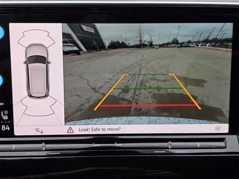 New 2026 Volkswagen Atlas SE image 14