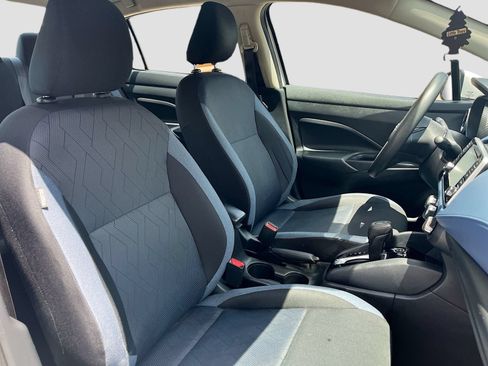 Used 2023 Nissan Versa SV w/ Trunk Package FWD image 25