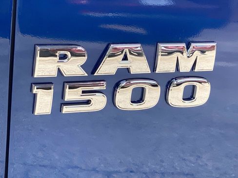Used 2018 RAM 1500 Express AWD/4WD image 14
