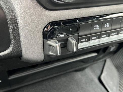 Certified 2024 RAM 2500 Tradesman w/ Snow Chief Group image 43