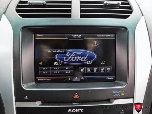 Used 2015 Ford Explorer Sport w/ Equipment Group 401A AWD/4WD image 31