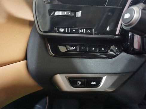 Used 2024 Lexus RX 350 Premium image 5