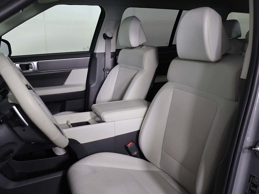 Certified 2024 Hyundai Santa Fe SE AWD/4WD image 26