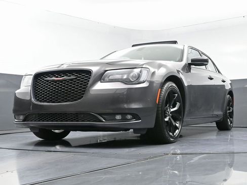 Used 2023 Chrysler 300 S image 52