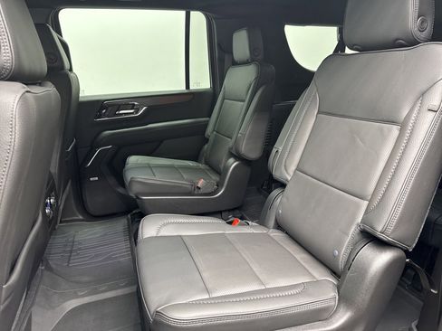 New 2026 GMC Yukon XL Denali w/ Sun & Power Step Package image 6
