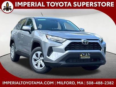 New 2025 Toyota RAV4 LE