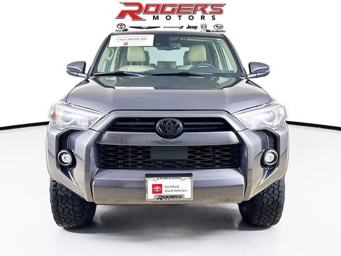 Certified 2022 Toyota 4Runner SR5 Premium image 2