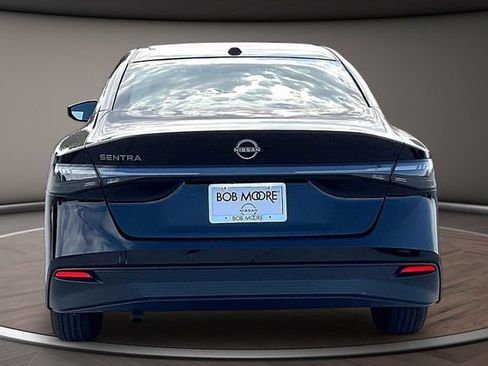 New 2027 Nissan Sentra S w/ Floor Mat Package FWD image 4