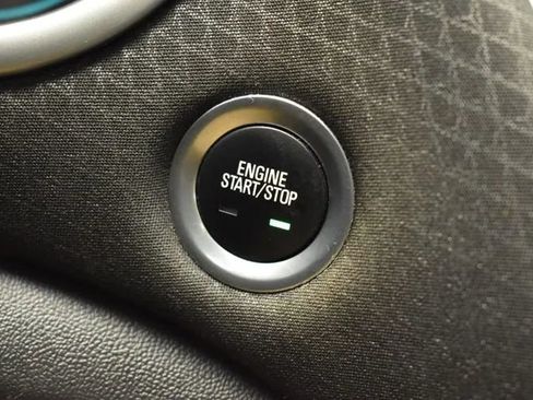 Used 2023 Chevrolet Malibu LT FWD image 29