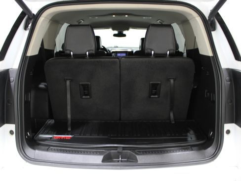 Used 2020 GMC Acadia Denali w/ Trailering Package image 34