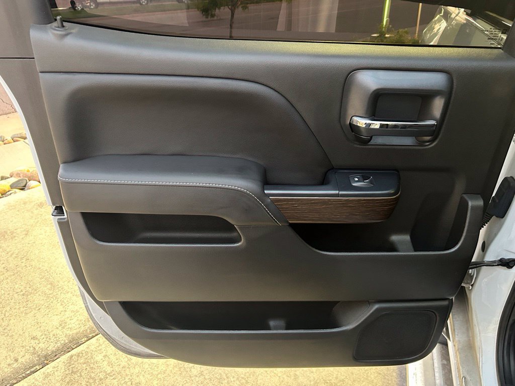 Used 2018 GMC Sierra 1500 Denali AWD/4WD image 24