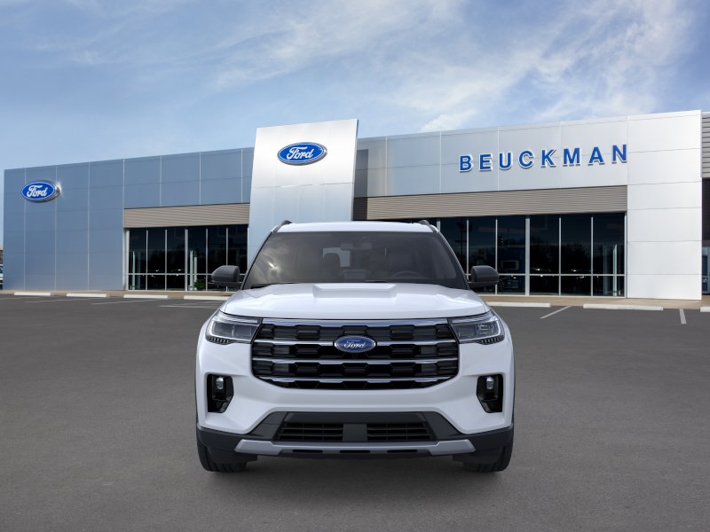 Used 2026 Ford Explorer Active w/ Active Comfort Package AWD/4WD image 2