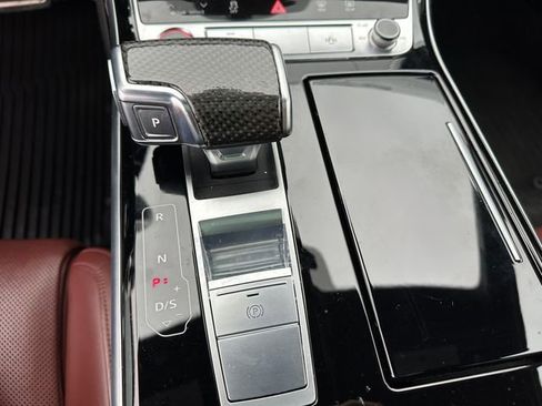 Used 2021 Audi S8 L AWD/4WD image 24