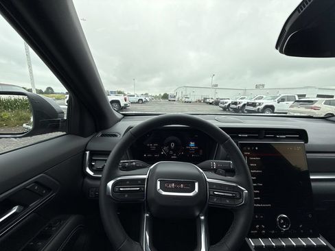 Certified 2026 GMC Terrain Elevation AWD/4WD image 17