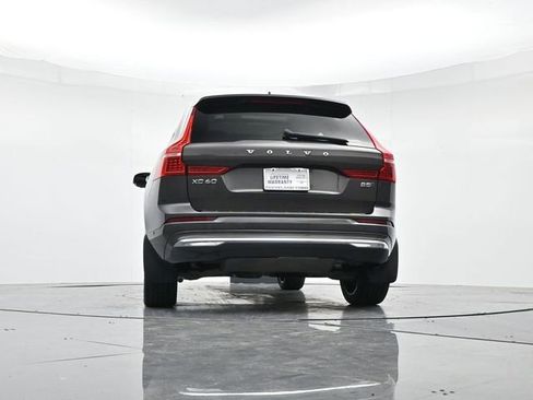 Used 2022 Volvo XC60 B5 Inscription w/ Advanced Package image 34