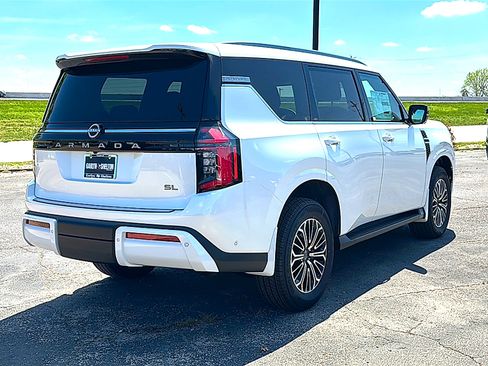 New 2026 Nissan Armada SL w/ Captain's Chari Seat Package image 8