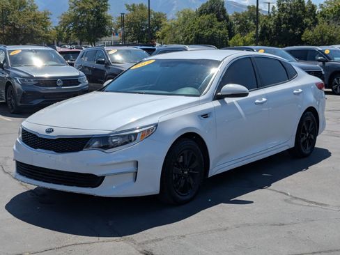Used 2017 Kia Optima LX FWD image 10