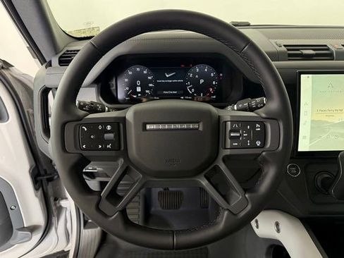 New 2026 Land Rover Defender 110 X-Dynamic SE AWD/4WD image 38