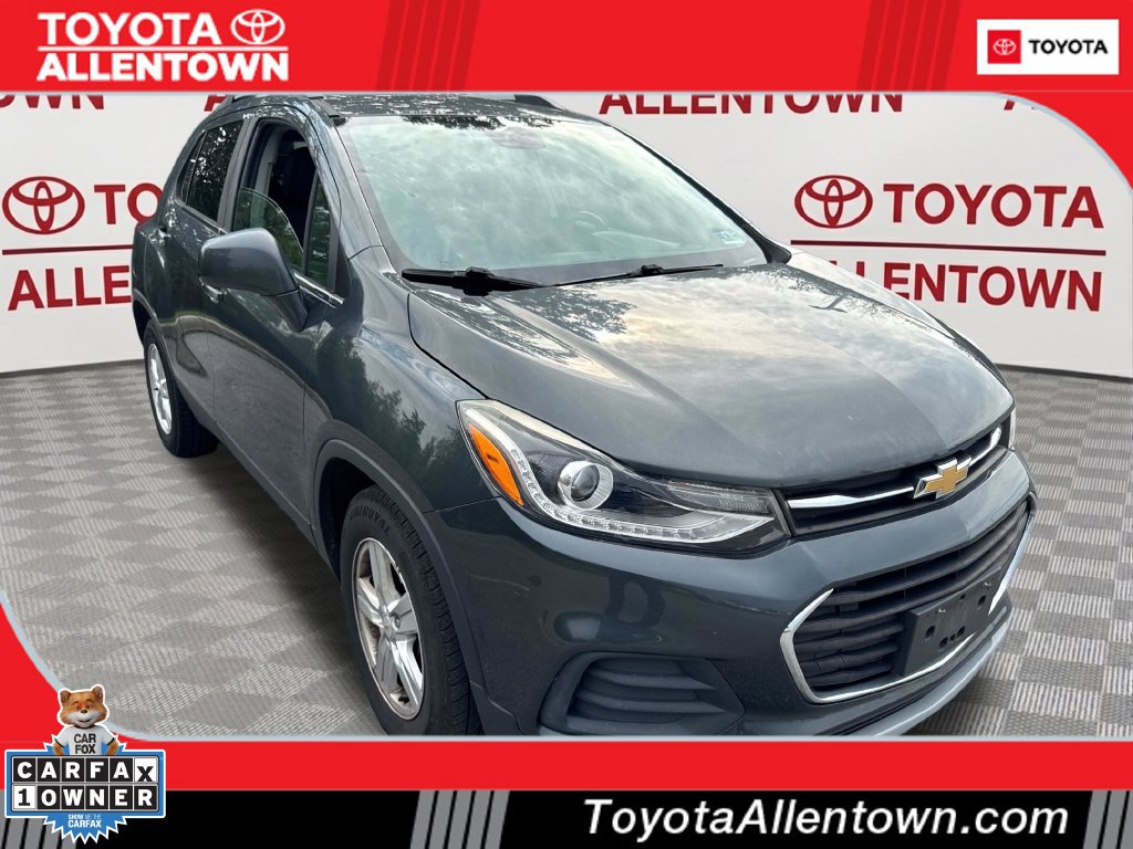 Used 2018 Chevrolet Trax LT w/ LT Convenience Package FWD 360° Tour