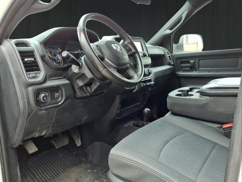 Used 2022 RAM 3500 Tradesman AWD/4WD image 17