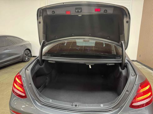 Used 2020 Mercedes-Benz E 350 Sedan image 74