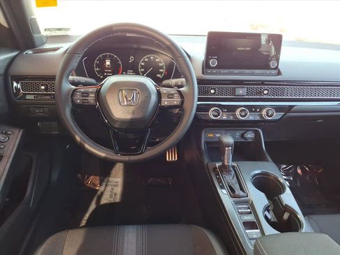 Used 2025 Honda Civic Sport image 8