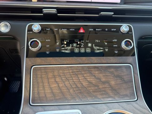 New 2026 Genesis GV80 2.5T Prestige image 20