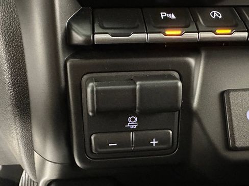 Used 2019 Chevrolet Silverado 1500 LT Trail Boss AWD/4WD image 37