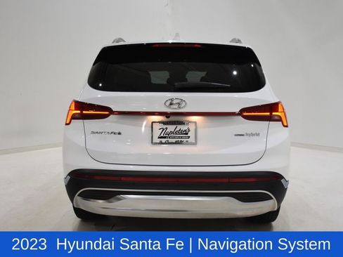 Used 2023 Hyundai Santa Fe SEL Premium image 5