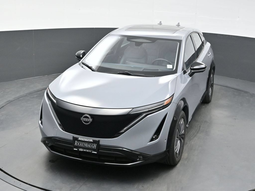 Used 2024 Nissan Ariya AWD image 37