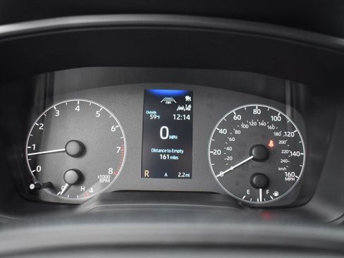 Used 2025 Toyota Corolla Cross L FWD image 21