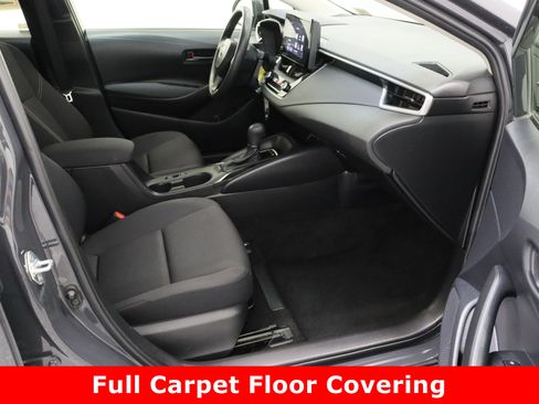 Used 2024 Toyota Corolla LE image 33