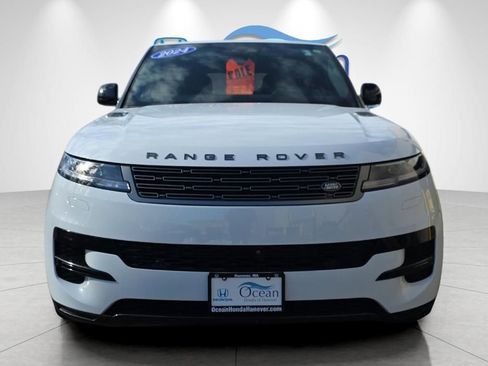 Used 2024 Land Rover Range Rover Sport SE AWD/4WD image 8