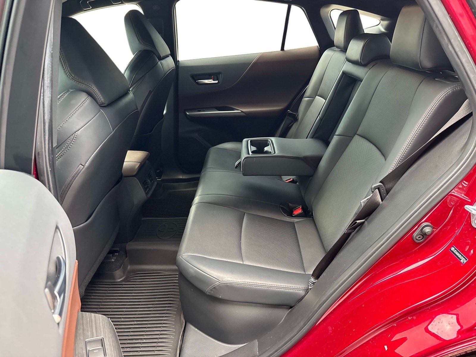 Used 2021 Toyota Venza Limited AWD/4WD image 14