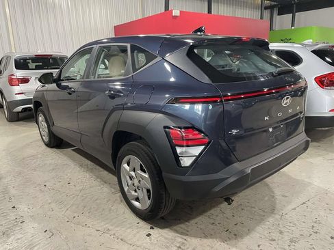 Used 2024 Hyundai Kona SE AWD/4WD image 3