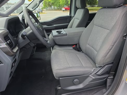 Used 2025 Ford F150 XLT AWD/4WD image 11