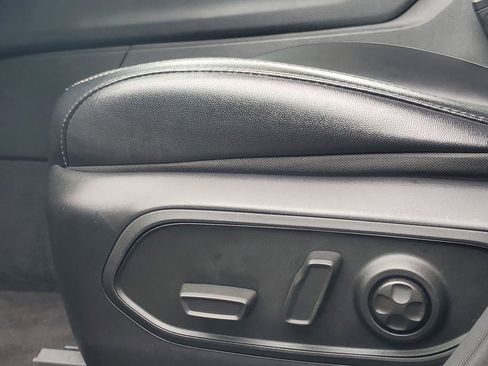 Used 2024 Jeep Grand Cherokee Altitude image 13